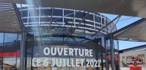 Les avantages de faire appel à un poseur d'adhésif indépendant pour vos besoins en prestation de service